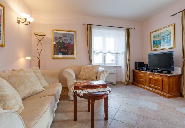 Villa in Sumartin - Villa Mir Vami Villa in Sumartin - Villa Mir Vami