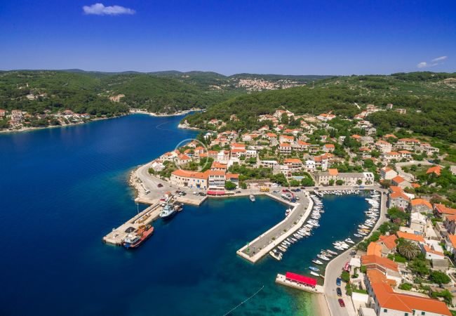 Villa in Sumartin - Villa Mir Vami Villa in Sumartin - Villa Mir Vami