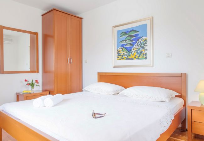 Villa in Sumartin - Villa Bonaca Villa in Sumartin - Villa Bonaca