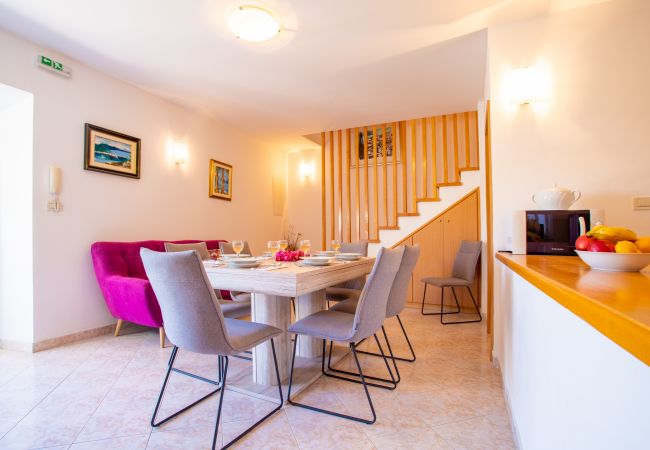 Villa in Sumartin - Villa Bonaca Villa in Sumartin - Villa Bonaca