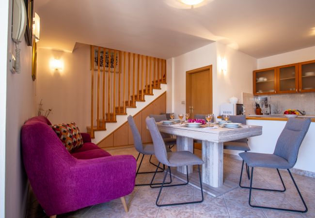 Villa in Sumartin - Villa Bonaca Villa in Sumartin - Villa Bonaca