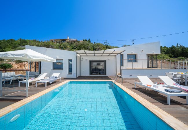 Villa in Fiskardo - Alaties Beach Villa Villa in Fiskardo - Alaties Beach Villa