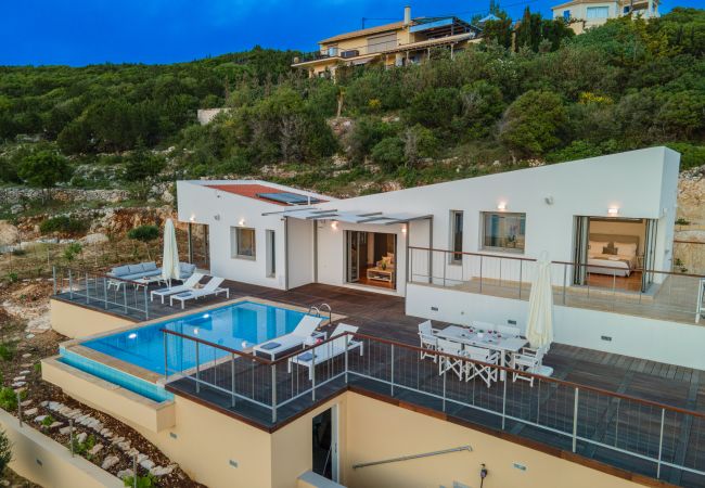 Villa in Fiskardo - Alaties Beach Villa Villa in Fiskardo - Alaties Beach Villa