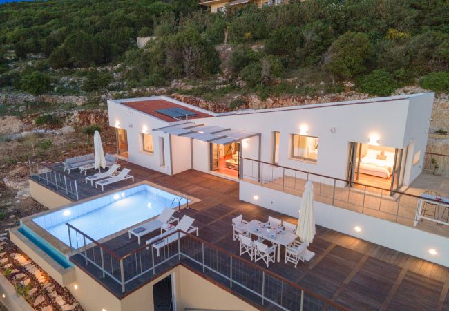 Villa in Fiskardo - Alaties Beach Villa Villa in Fiskardo - Alaties Beach Villa