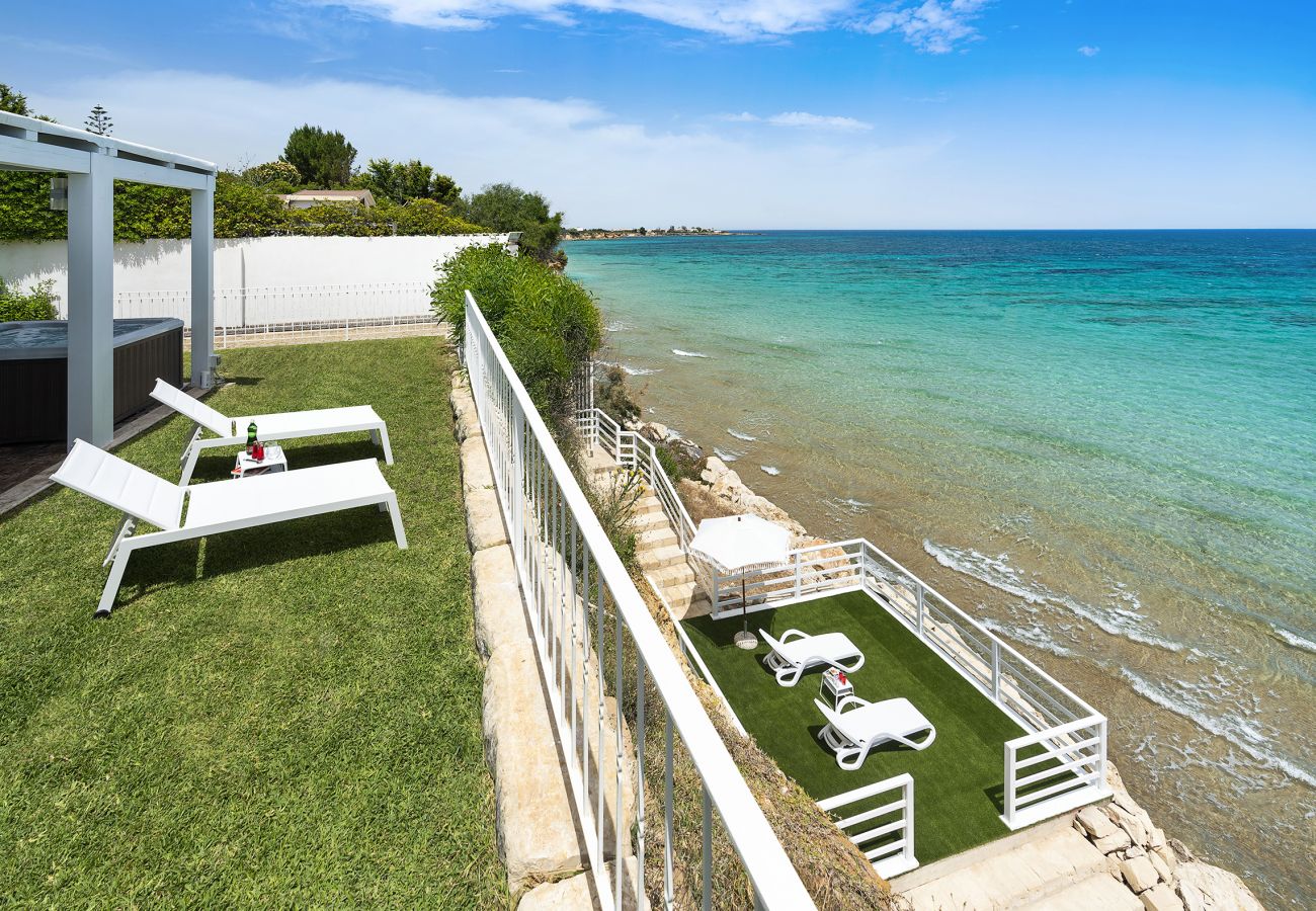 Villa Stella Maris, Noto, Sicily, sea view