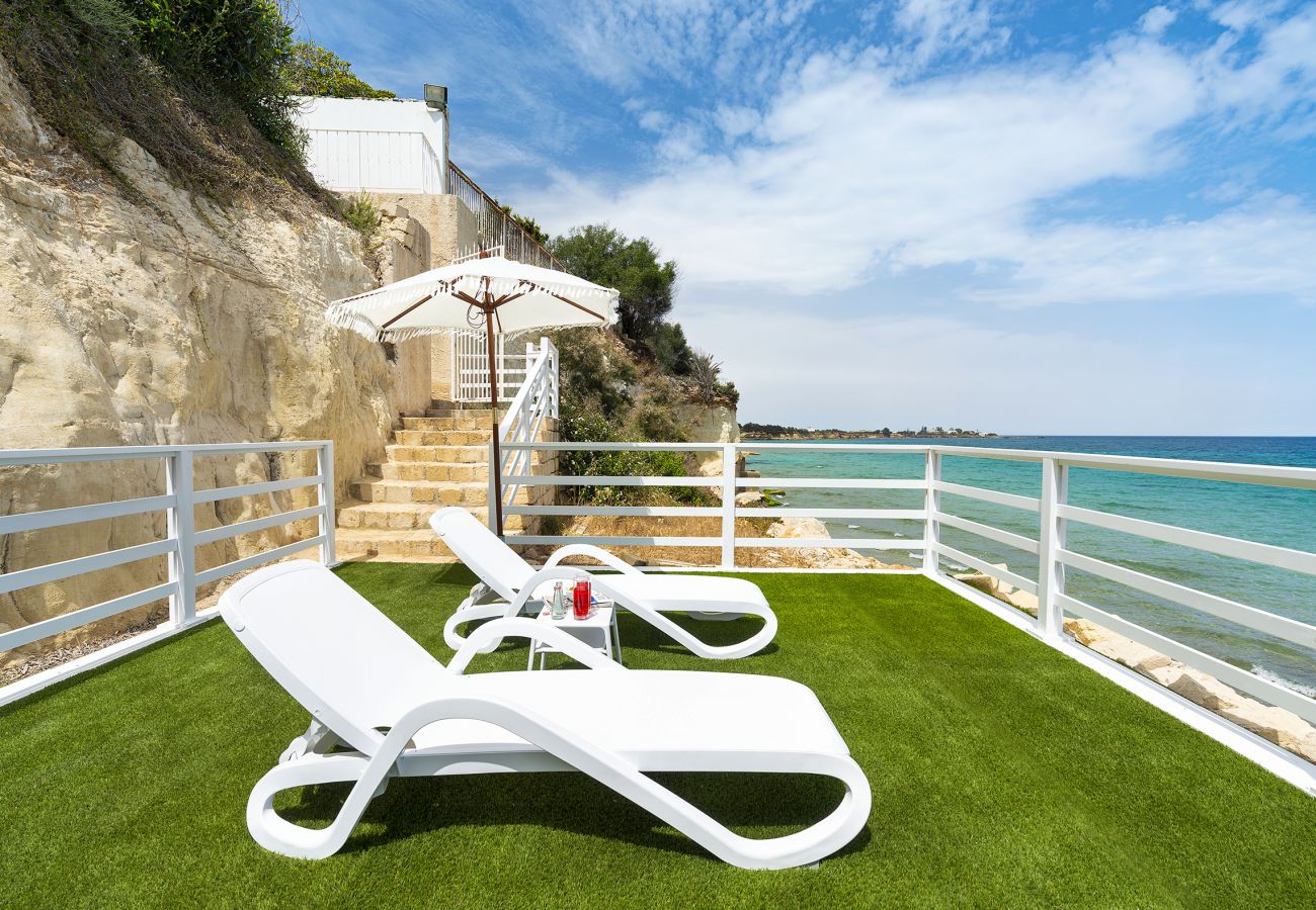 Villa Stella Maris, Noto, Sicily, sea front terrace