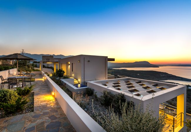 Villa in Plaka - Akri Villa Villa in Plaka - Akri Villa