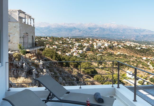 Villa in Plaka - Akri Villa Villa in Plaka - Akri Villa