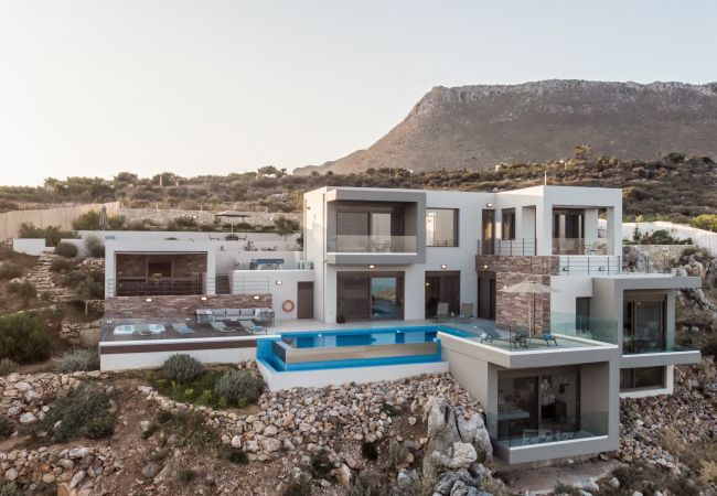 Villa in Plaka - Akri Villa Villa in Plaka - Akri Villa