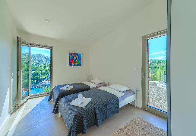 Villa in Bobovišca - Villa Pine Heaven Villa in Bobovišca - Villa Pine Heaven