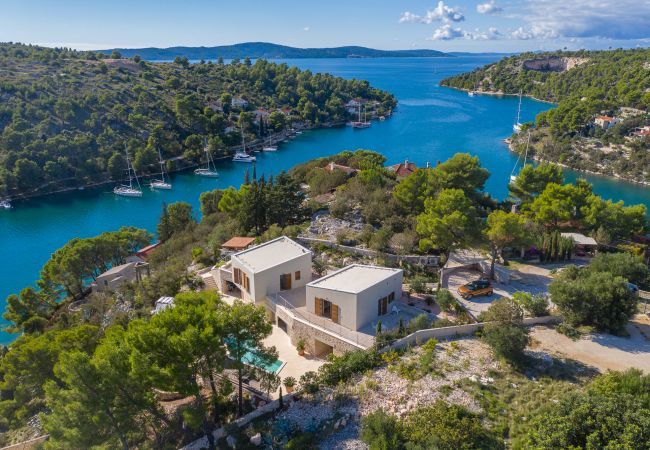 Villa in Bobovišca - Villa Pine Heaven Villa in Bobovišca - Villa Pine Heaven