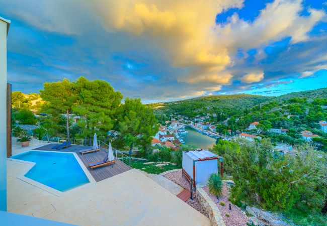 Villa in Bobovišca - Villa Pine Heaven Villa in Bobovišca - Villa Pine Heaven