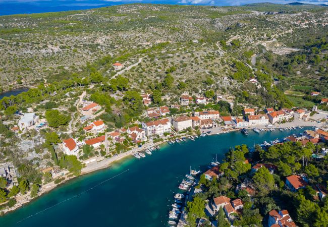 Villa in Bobovišca - Villa Pine Heaven Villa in Bobovišca - Villa Pine Heaven