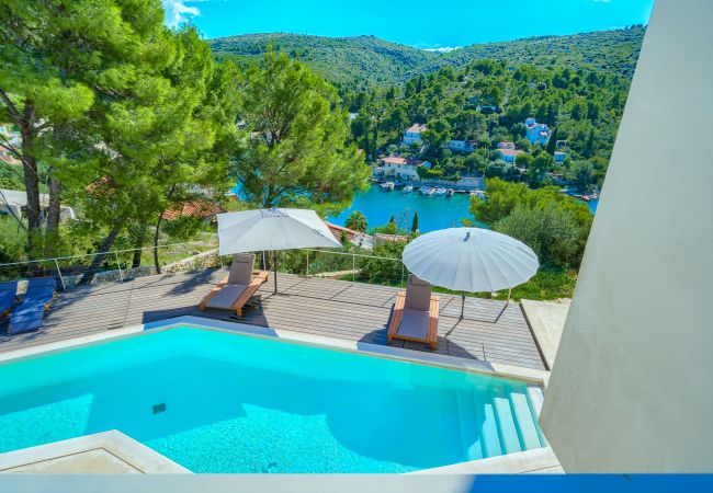 Villa in Bobovišca - Villa Pine Heaven Villa in Bobovišca - Villa Pine Heaven