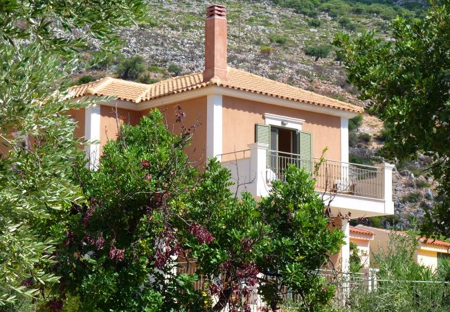 Villa in Lourdas - Villa Marianna Villa in Lourdas - Villa Marianna
