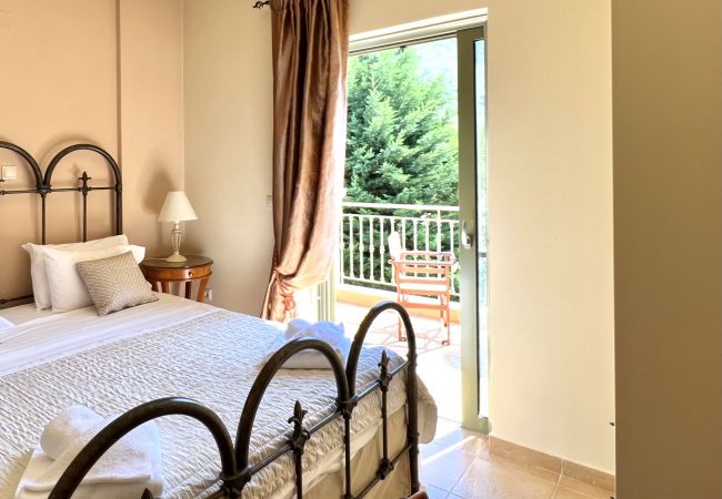 Villa in Lourdas - Villa Marianna Villa in Lourdas - Villa Marianna