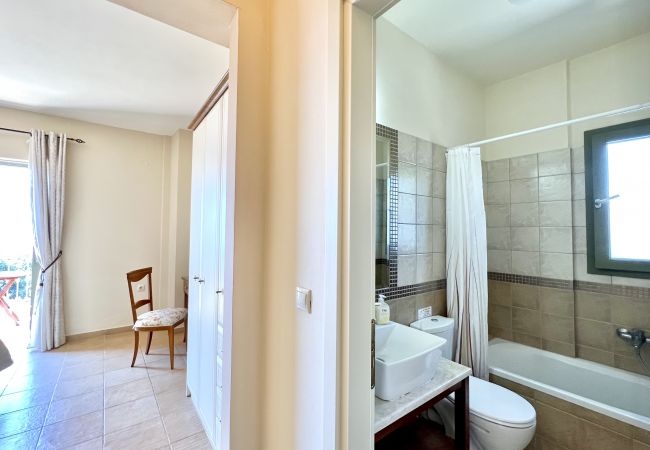 Villa in Lourdas - Villa Marianna Villa in Lourdas - Villa Marianna