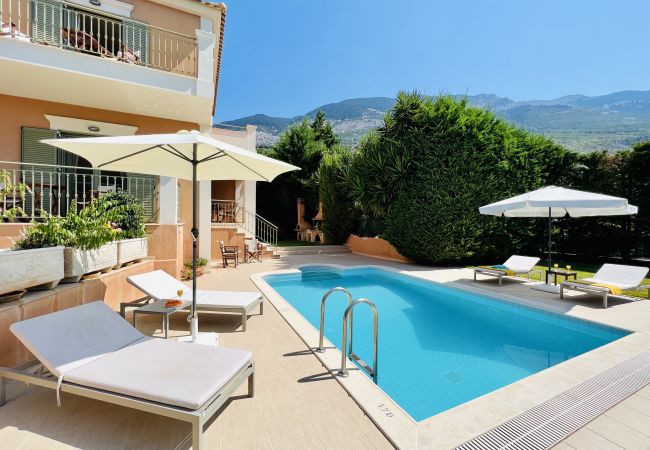 Villa in Lourdas - Villa Marianna Villa in Lourdas - Villa Marianna