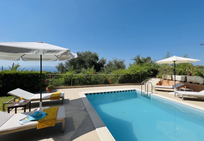 Villa in Lourdas - Villa Marianna Villa in Lourdas - Villa Marianna