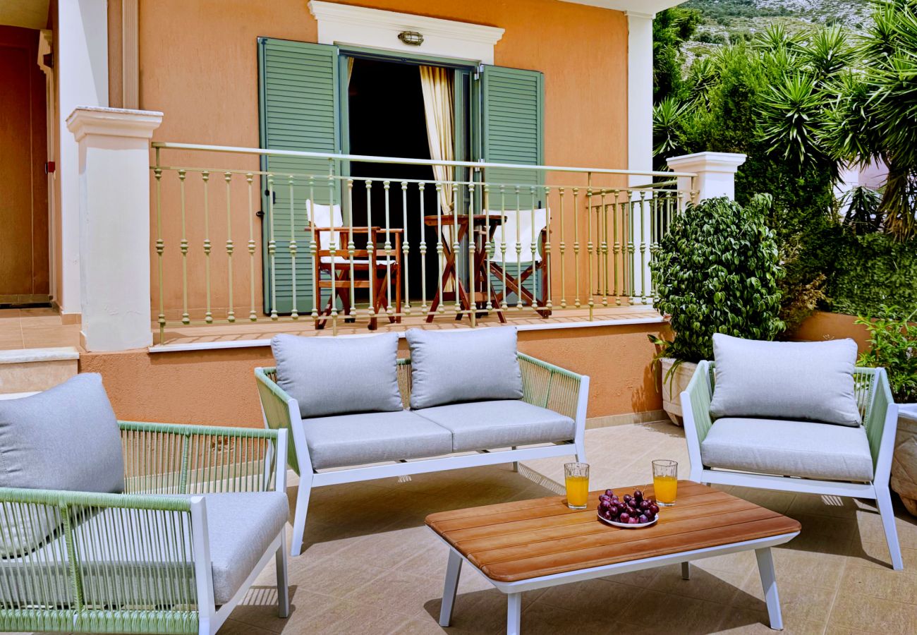 Villa in Lourdas - Villa Marianna
