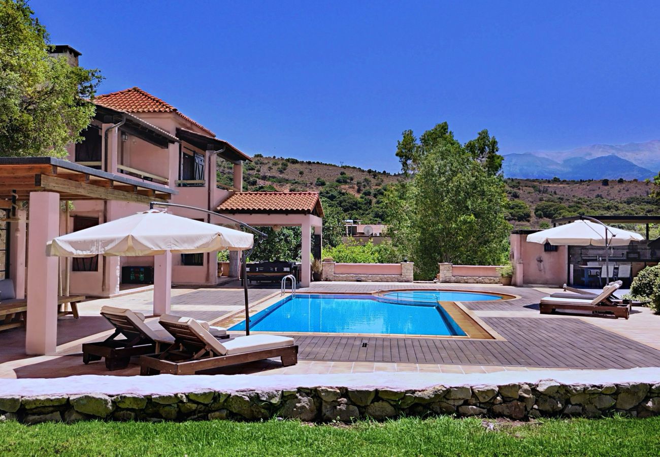 Villa in Armeni - Villa Galania
