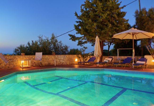 Villa in Stalos - Villa Clio Villa in Stalos - Villa Clio
