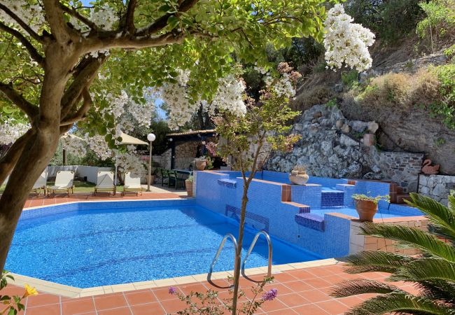 Villa in Stalos - Villa Clio Villa in Stalos - Villa Clio