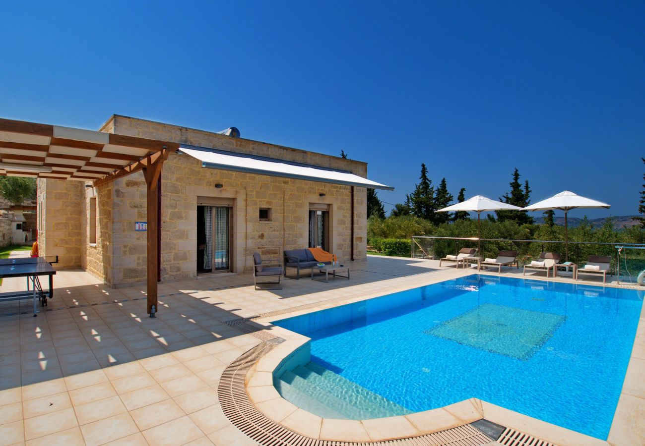 Villa in Vrises - Villa Olivia