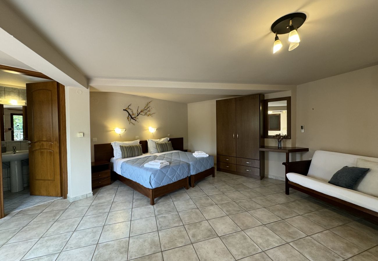 Villa in Gavalohori - Villa Metapothia