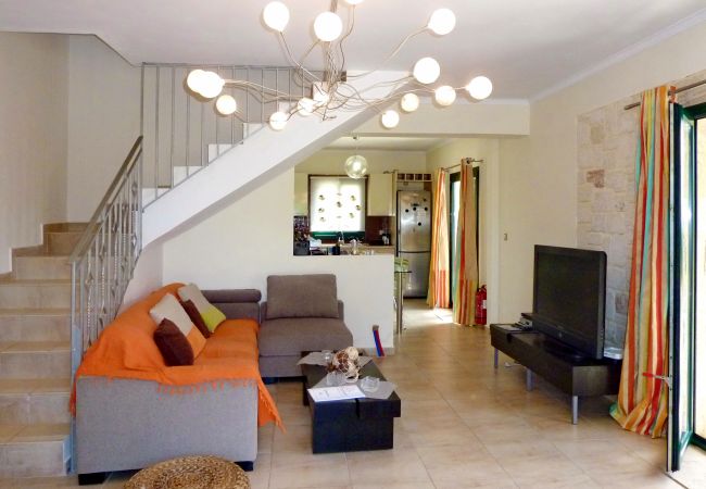 Villa in Karavados - Villa Yianna Villa in Karavados - Villa Yianna
