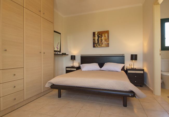 Villa in Karavados - Villa Yianna Villa in Karavados - Villa Yianna