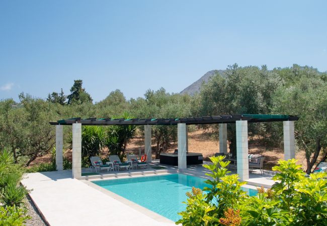 Villa in Almyrida - Villa Nynemia Villa in Almyrida - Villa Nynemia