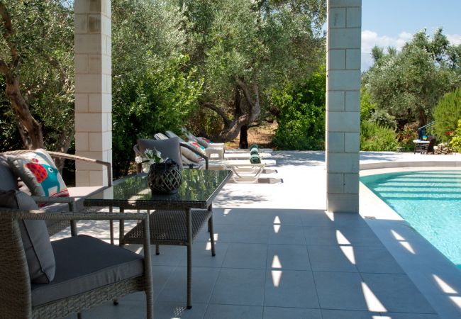 Villa in Almyrida - Villa Nynemia Villa in Almyrida - Villa Nynemia
