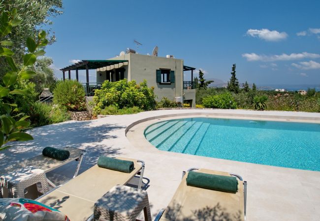 Villa in Almyrida - Villa Nynemia Villa in Almyrida - Villa Nynemia