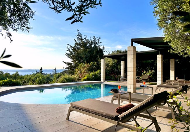 Villa in Almyrida - Villa Nynemia