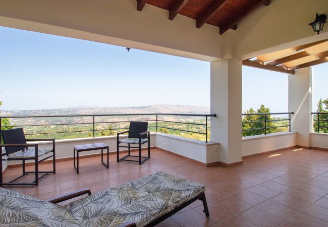 Villa in Vrises - Villa Avra Villa in Vrises - Villa Avra