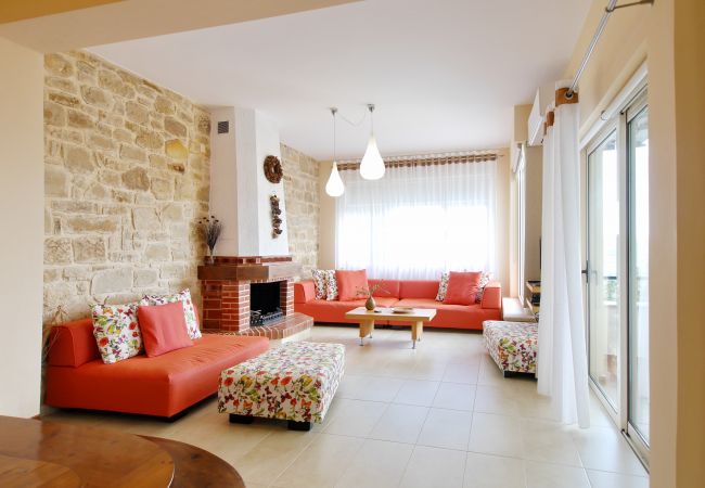 Villa in Vrises - Villa Avra Villa in Vrises - Villa Avra