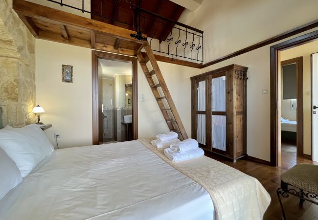Villa in Vrises - Villa Avra Villa in Vrises - Villa Avra