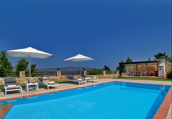 Villa in Vrises - Villa Avra