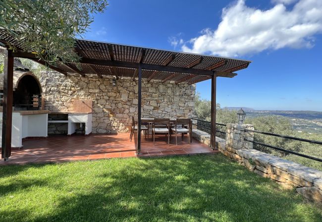 Villa in Vrises - Villa Artemis Villa in Vrises - Villa Artemis