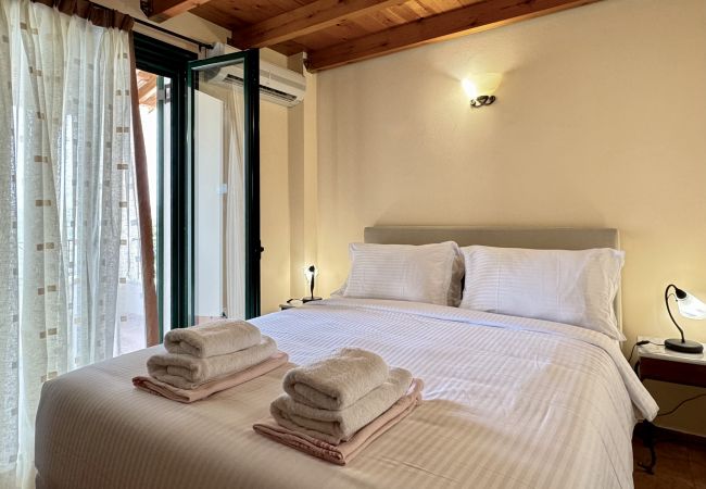 Villa in Vrises - Villa Artemis Villa in Vrises - Villa Artemis