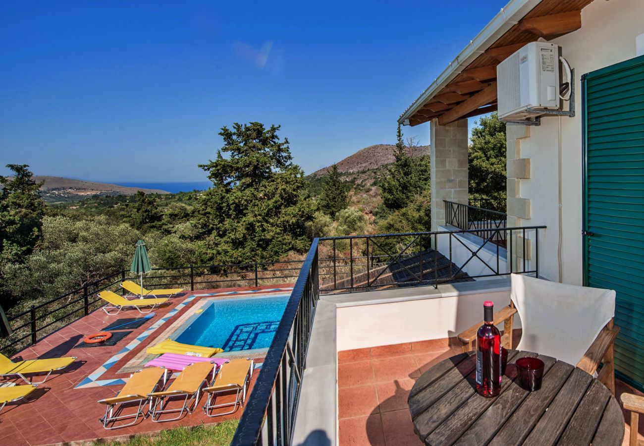 Villa in Vrises - Villa Artemis