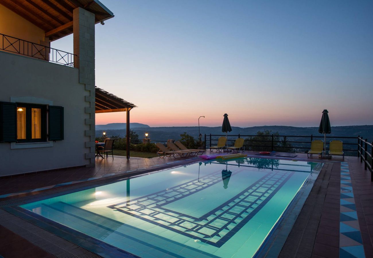 Villa in Vrises - Villa Artemis