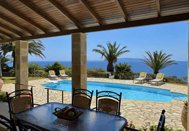 Villa in Spartia - Villa Kephalos Villa in Spartia - Villa Kephalos