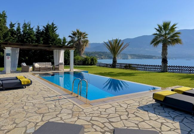 Villa in Spartia - Villa Anna Maria Villa in Spartia - Villa Anna Maria