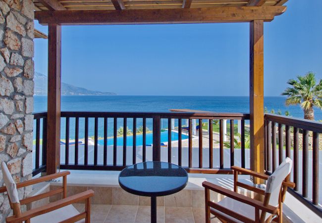 Villa in Spartia - Villa Odysseus Villa in Spartia - Villa Odysseus