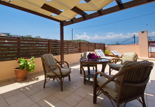 Villa in Plaka - Villa Argiro Villa in Plaka - Villa Argiro