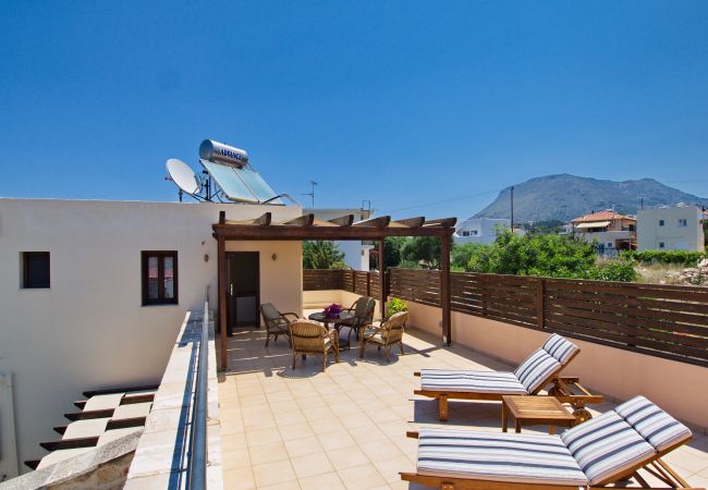 Villa in Plaka - Villa Argiro Villa in Plaka - Villa Argiro