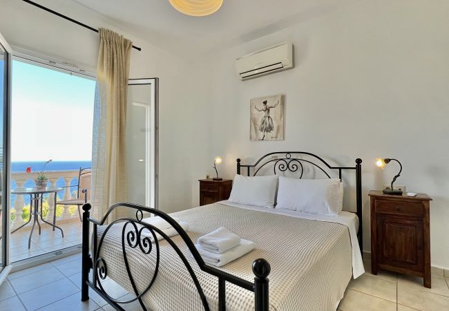 Villa in Spartia - Villa Dionysos Villa in Spartia - Villa Dionysos