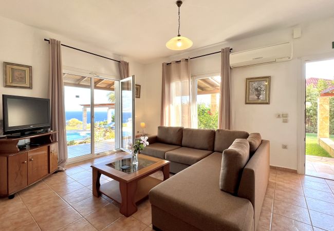 Villa in Spartia - Villa Dionysos Villa in Spartia - Villa Dionysos